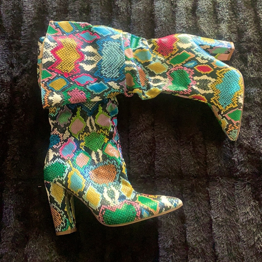 MULTI COLOR FAUX SNAKESKIN COWGIRL BOOTS